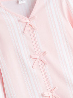 V Yaka Fiyonk Detayl? K?z ?ocuk Pijama ?st