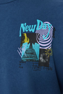 TRENDYOL MAN Indigo Oversize/Genis Kesim Eskitme/Soluk Efekt Mistik Bask?l? %100 Pamuklu T-Shirt TMNSS22TS0838 - Trendyolmilla фото 5