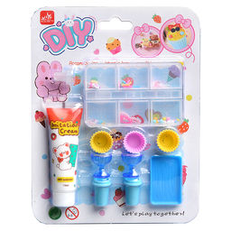 Набор творческая мастерская "Маленький кондитер" в коробке