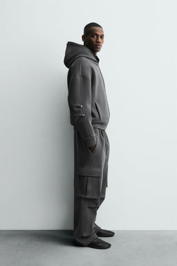 NEOPRENE-EFFECT PLEATED HOODIE - Zara фото 4