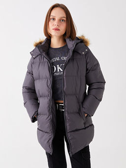 Kad?n Kap??onlu D?z ?i?me Mont