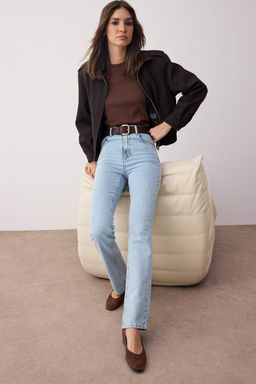 Ac?k Mavi Yuksek Bel Straight Duz Kesim %100 Pamuklu Jeans TWOAW26JE00184