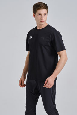 Футболка Черный