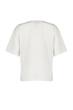 Ekru %100 Pamuk Bask?l? Relaxed/Genis Rahat Kesim Bisiklet Yaka Orme T-Shirt TWOSS23TS00267