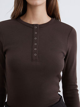 Bisiklet Yaka Fitilli Kad?n Ti??rt