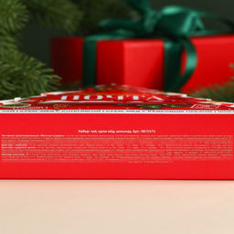 Подарочный набор Новогодняя почта в коробке-ёлке: чай чёрный со вкусом: яблочный штрудель 20 г., крем-мёд с клубникой и лесным орехом 60 г (2 шт. х 30 г)., молочный шоколад 27 г. - Фабрика счастья фото 7