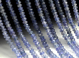 Бусины из танзанита рондель гр.4мм, 39см, 165 бусины Радуга камня