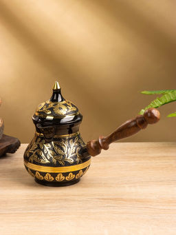 Цена за 2 шт. Турка Чёрное золото, 400 мл, латунь, с крышкой и деревянной ручкой