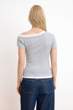 Gri Melanj Fitted/Vucuda Oturan Asimetrik Yaka K?sa Kollu Pamuk Ribana Orme Bluz TWOSS26BZ00522 - Trendyolmilla фото 4