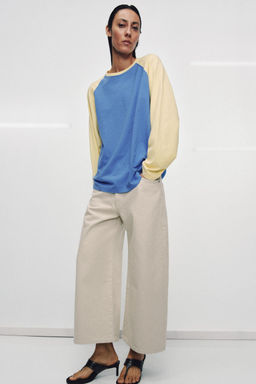 CAMISETA RANGLAN MANGA LARGA / Crudo / Azul