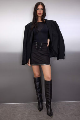 Siyah Suet Orme Kusgozu Aksesuar Detayl? Etek TWOAW26ET00130