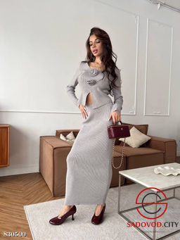 Костюм женский (кофта и юбка)