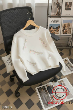 Новогодняя кофта женская