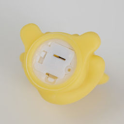 Фигурка светящаяся RISALUX «Счастливый кот», LED-ночник, 2 Вт, LR44, жёлтый, 3.5×4×4 см