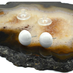 Серьги гвоздики (пусеты) кахолонг 9-10мм. Радуга камня