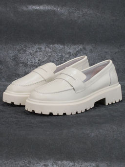 03-PDD178-2 LIGHT BEIGE Лоферы женские (натуральная кожа)