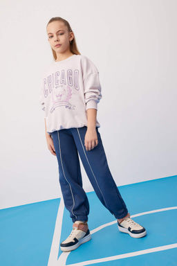 Толстовка большого размера с круглым вырезом NBA Chicago Bulls для девочек - Defacto фото 2