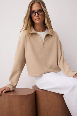 Bej Selanik/Triko Gorunumlu Fermuarl? Yaka Regular/Normal Kal?p Orme Sweatshirt TWOAW22SW0732