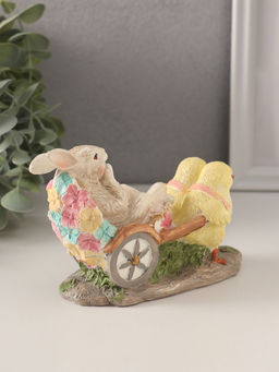 Фигурка полистоун Цыплята везут кролика в колеснице, 14.5?7?9 см