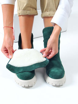 Ботинки 233.1541be. Зеленый замша/Байка
