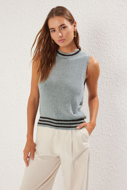 Mint Renk Bloklu Bisiklet Yaka Ince Bluz TWOSS25BZ00343 - Trendyolmilla фото 2