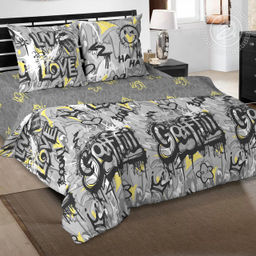 Постельное белье Стрит-Арт (поплин DE LUXE) 1,5 сп./Пододеяльник: 1 шт. - 215*145; Простыня: 1 шт. - 215*150; Наволочка: 2 шт. - 70*70; DE LUXE