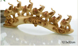 Статуэтка Слоны на бивне 12х32 см / QD5500-W /уп 48/белый