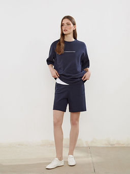 Bisiklet Yaka Bask?l? Oversize Kad?n Ti??rt