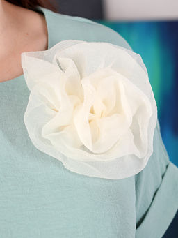 Брошь-цветок цвета шампань большая - Almond фото 2