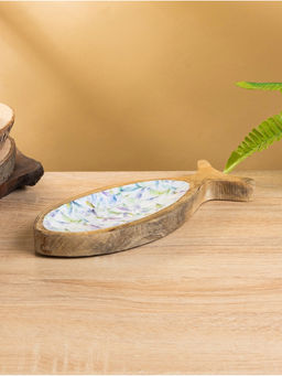 Блюдо в форме рыбки «Оттенки сирени», 25.5×10×2 см, дерево манго
