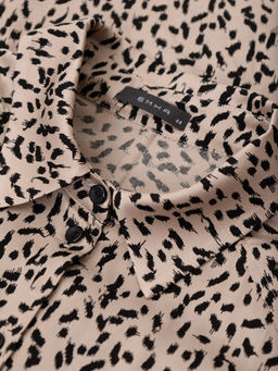 ЛУЧШАЯ ЦЕНА - Рубашка с принтом B2660/nanami - Emka фото 6