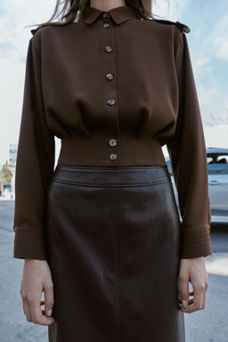 CAMISA CORTA TRABILLAS HOMBROS / Marr?n - Zara фото 2