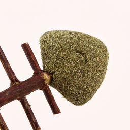 Игрушка для кошек из прессованной кошачьей мяты и скелетом из мататаби Рыбий остов, 8,5 см 90360 - Пижон фото 3