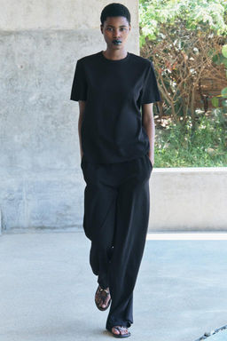 HEAVY COTTON T-SHIRT - Zara фото 37
