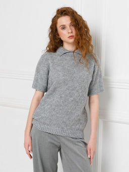 Блузка вязаная