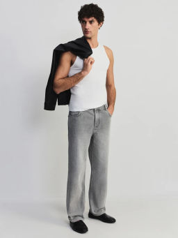 Джинсы прямого фита STRG0526-107 / Zarina