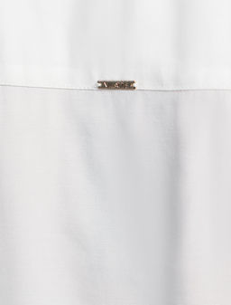 Блузка с широкими манжетами из вискозы с лиоцеллом