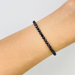 Браслет из черной Шпинели