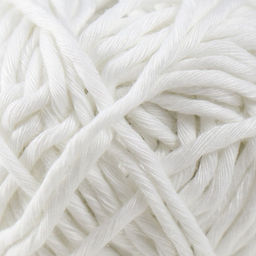 Цена за 2 шт. Пряжа для вязания спицами, крючком светящаяся 100% лавсан Softino «Сияй», 50 г, 50 м, белая