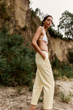 CHINO TROUSERS WITH BRAIDED BELT - Zara фото 4