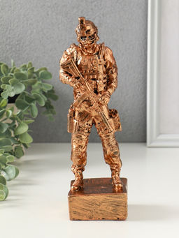 Фигура солдат «Воин СВО», 24×7×7 см, под золото