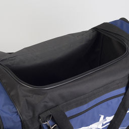 Сумка дорожная на молнии, 3 наружных кармана, длинный ремень, чёрная, синяя