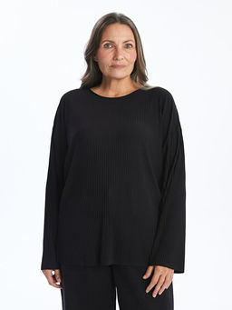 Bisiklet Yaka Dokulu Kad?n Ti??rt