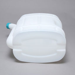 Канистра пищевая «Бочонок», 20 л, пластиковая, со сливом, белая