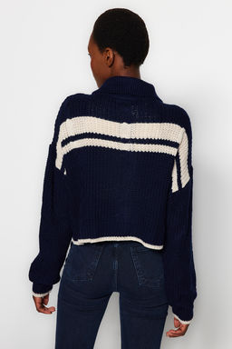 Lacivert Crop Renk Bloklu Dik Yaka Triko H?rka TWOAW24HI00238