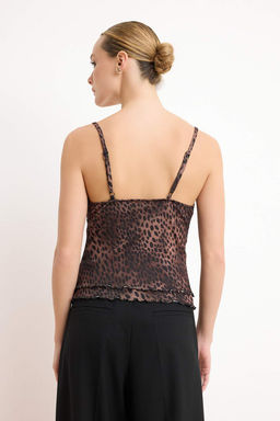 Kahverengi Animal Fitted/Vucuda Oturan V Yaka Kolsuz Dantel Detayl? Tul Orme Bluz TWOSS26BZ00478 - Trendyolmilla фото 4