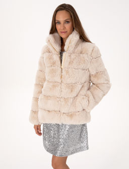 Beyaz Comfort Fit Mont