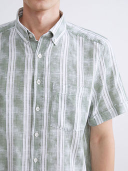 Regular Fit K?sa Kollu ?izgili Poplin Erkek G?mlek