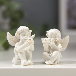 Цена за 2 шт. Фигурка полистоун Ангелочек рассматривает жемчужину, 3.5?2.5?2.8 см, МИКС