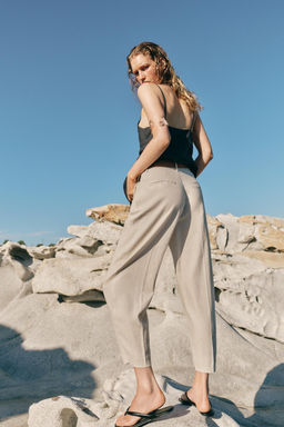Брюки Zara с льном бежевые